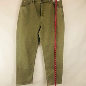 Uniqlo women slim tapered ankle jeans/Green